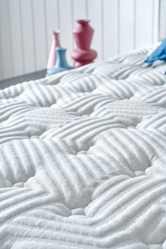 Čalouněná postel PROUD NEW s matrací - světle šedá - Rozměr: 150 × 200 cm