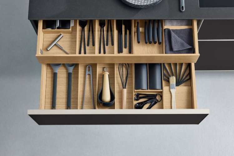 Ballerina Küchen - Kuchyňská sestava ALU-TEC 7900