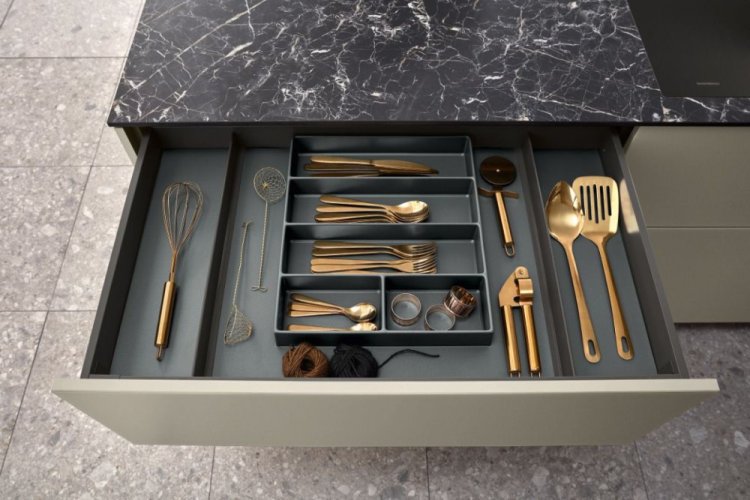 Ballerina Küchen - Kuchyňská sestava SMART-M 4676