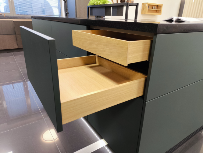 Ballerina Küchen - Kuchyňská sestava RESOPAL-PRO 31006 - černá super matná