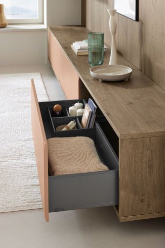 Legrabox bere poskytuje dostatek prostoru v obytné zóně.