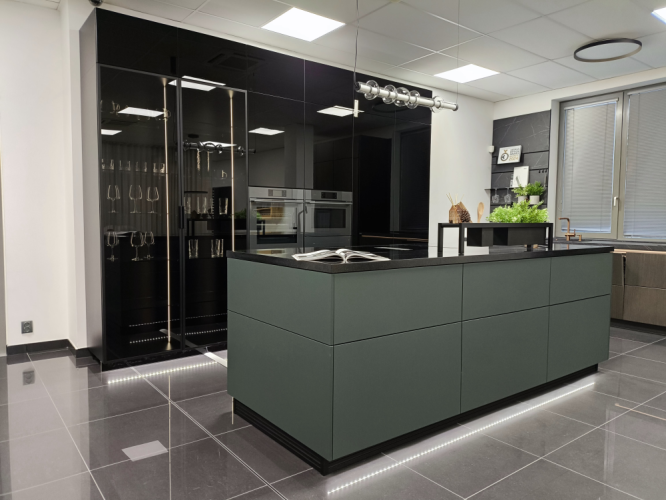 Ballerina Küchen - Kuchyňská sestava RESOPAL-PRO 31006 - černá super matná