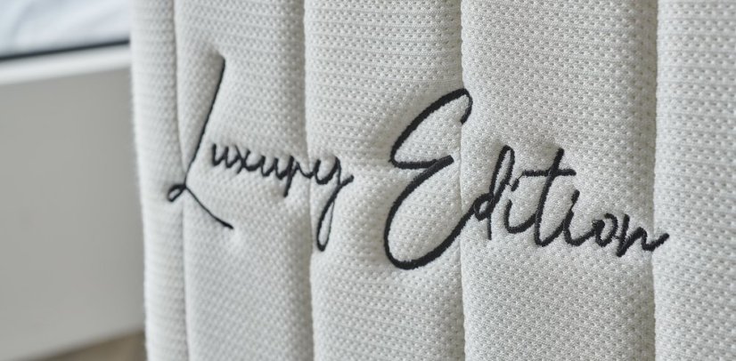 Čalouněná postel PROUD NEW s matrací - světle šedá - Rozměr: 150 × 200 cm