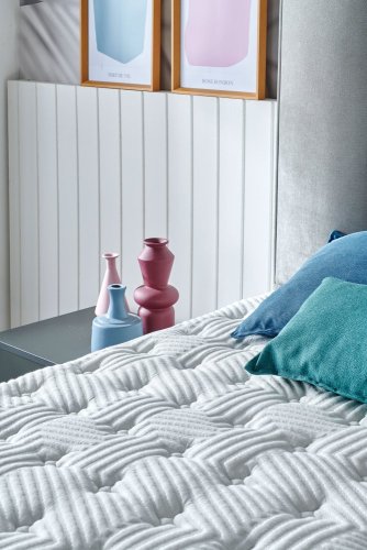 Čalouněná postel PROUD NEW s matrací - světle šedá - Rozměr: 150 × 200 cm