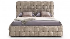 Postel Claudia