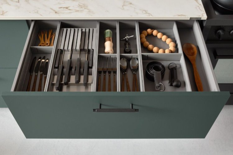 Ballerina Küchen - Kuchyňská sestava RESOPAL PRO 32001